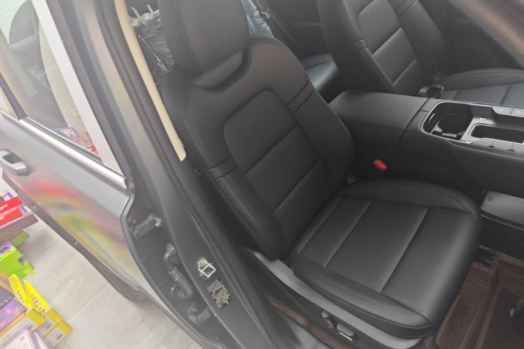 Used Haval Raptor New Energy 2026 Model Hi4 150 Pro Right Front Seat