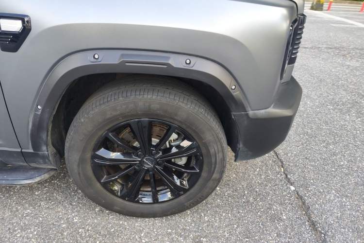 Used Haval Raptor New Energy 2026 Model Hi4 150 Ultra Right Front Wheel Hub