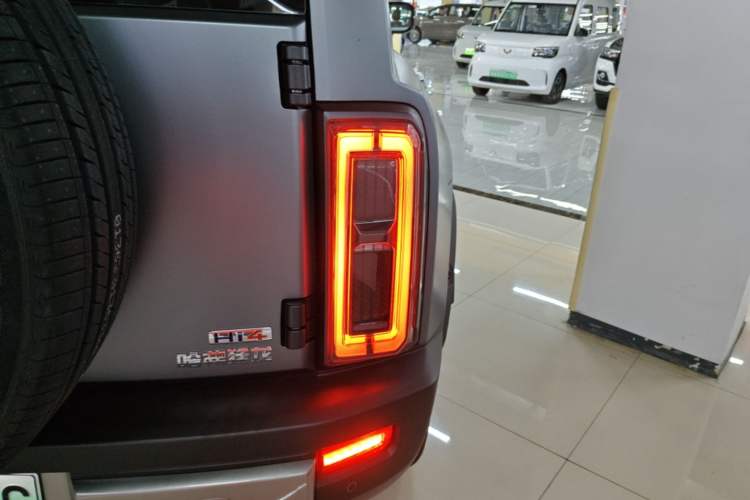Used Haval Raptor New Energy 2026 Model Hi4 150 Pro Right Rear Taillight