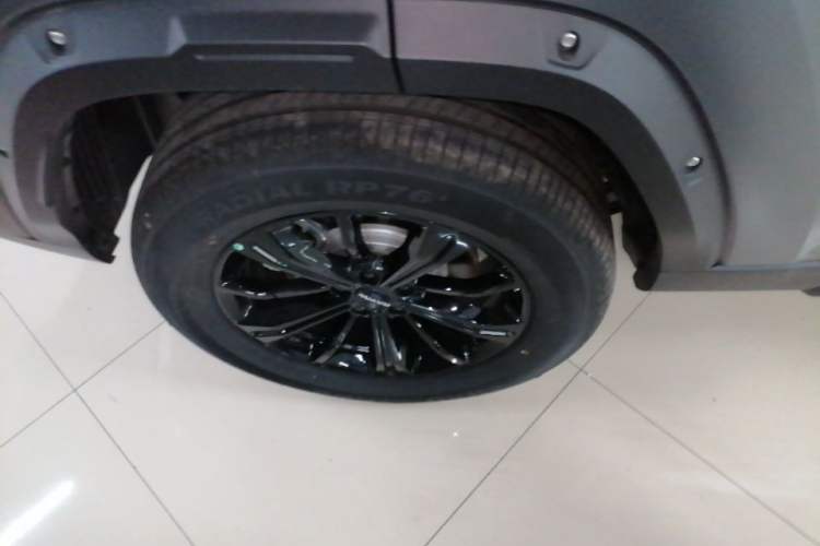 Used Haval Raptor New Energy 2026 Model Hi4 150 Pro Right Rear Wheel Hub