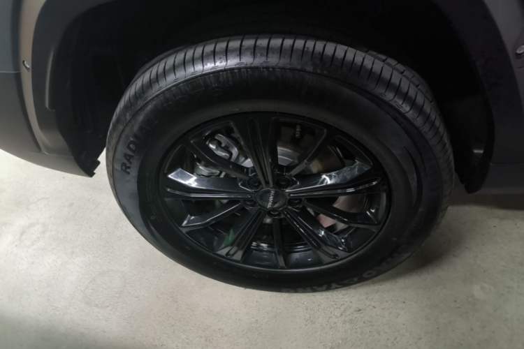 Used Haval Raptor New Energy 2026 Model Hi4 105 Pro Right Rear Wheel Hub