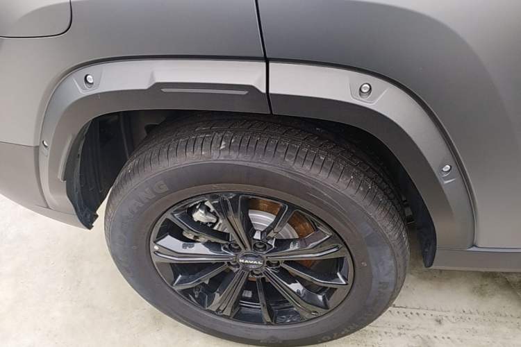 Used Haval Raptor New Energy 2026 Model Hi4 150 Ultra Right Rear Wheel Hub