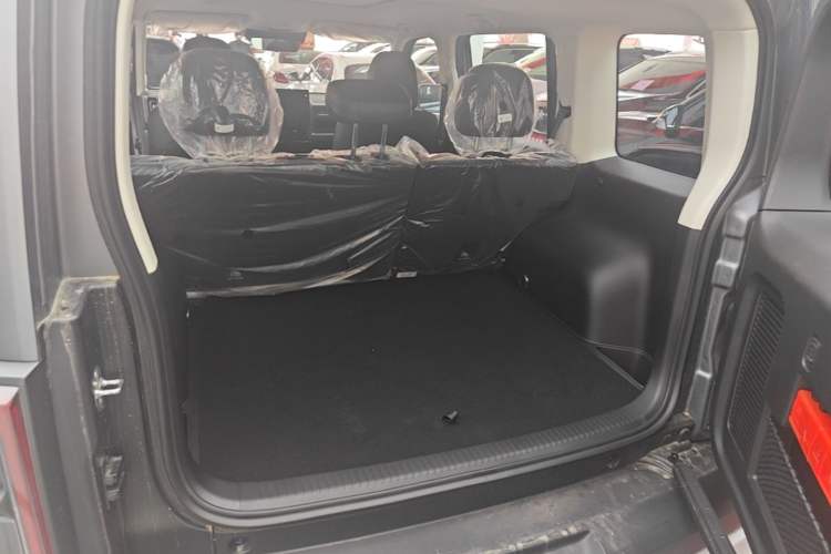 Used Haval Raptor New Energy 2026 Model Hi4 150 Pro Trunk