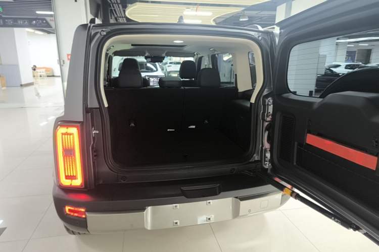 Used Haval Raptor New Energy 2026 Model Hi4 200 Ultra Trunk