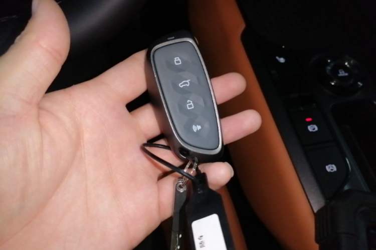 Used Haval Raptor New Energy 2026 Model Hi4 150 Pro Vehicle Key