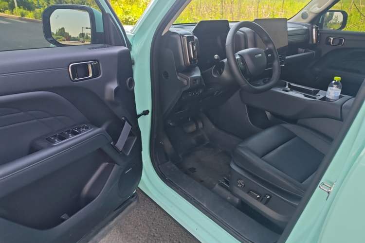 Used Haval Raptor New Energy 2026 Model Hi4 200 Ultra Flagship Edition Driver Seat