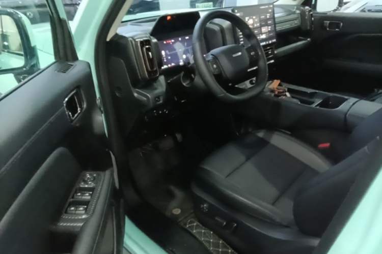 Used Haval Raptor New Energy 2026 Model Hi4 200 Ultra Flagship Edition Driver Seat