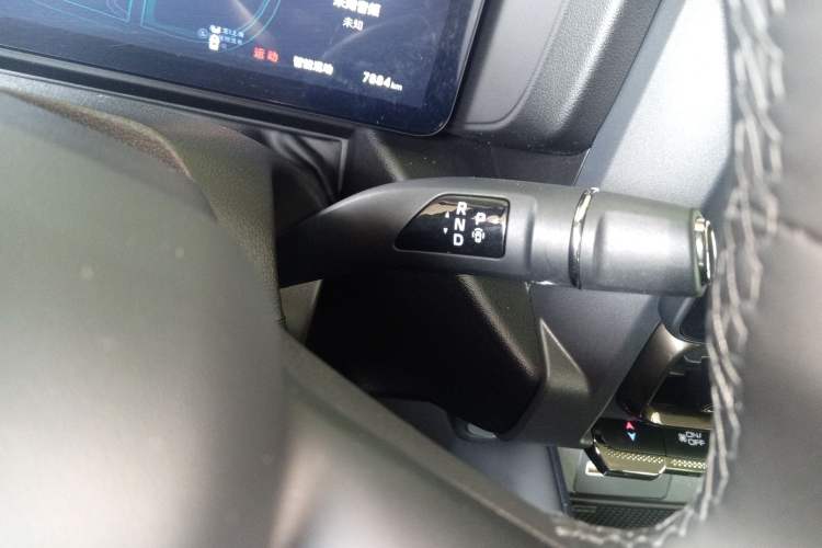 Used Haval Raptor New Energy 2026 Model Hi4 200 Ultra Flagship Edition Gear Lever