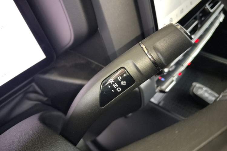 Used Haval Raptor New Energy 2026 Model Hi4 200 Ultra Flagship Edition Gear Lever
