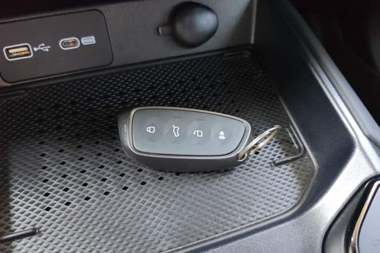 Used Haval Raptor New Energy 2026 Model Hi4 200 Ultra Flagship Edition Interior 1