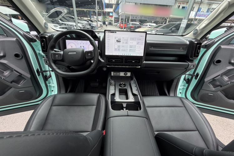Used Haval Raptor New Energy 2026 Model Hi4 200 Ultra Interior 3
