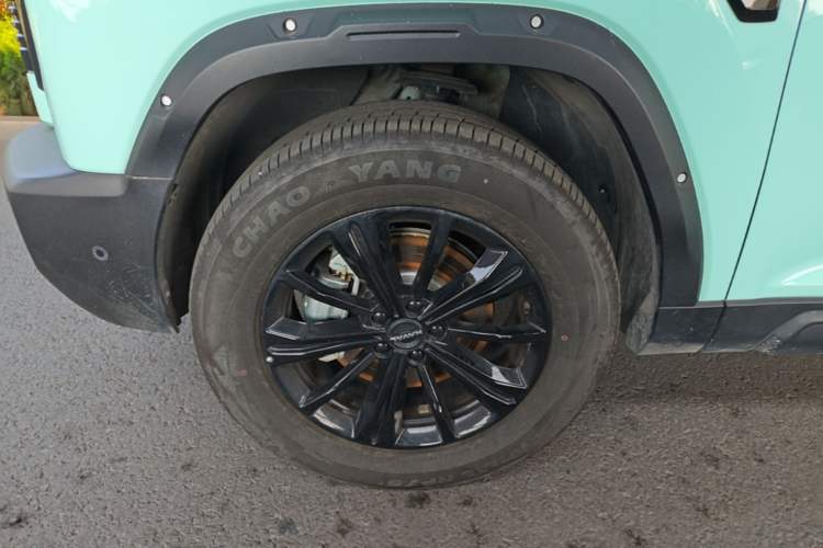 Used Haval Raptor New Energy 2026 Model Hi4 200 Ultra Flagship Edition Left Front Wheel Hub