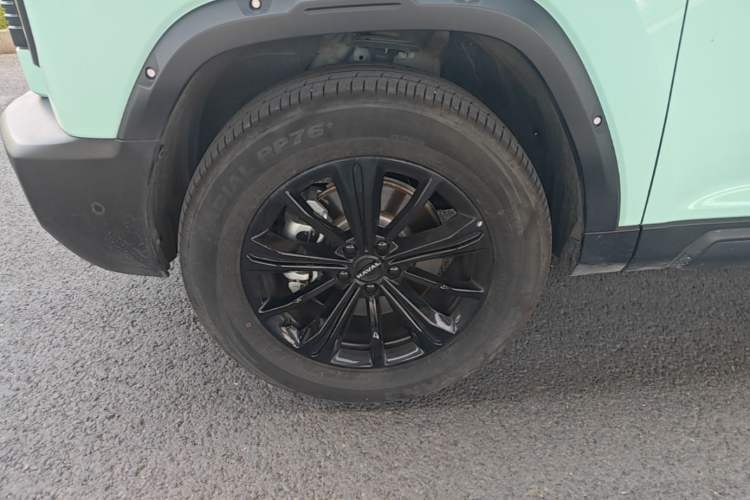 Used Haval Raptor New Energy 2026 Model Hi4 200 Ultra Flagship Edition Left Front Wheel Hub