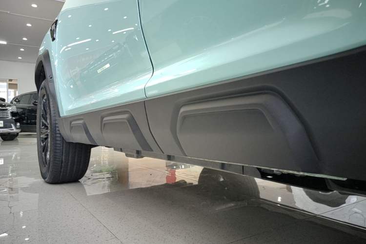 Used Haval Raptor New Energy 2026 Model Hi4 200 Ultra Flagship Edition Left Side Sill