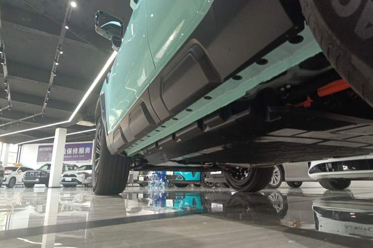 Used Haval Raptor New Energy 2026 Model Hi4 105 Pro Left Side Sill