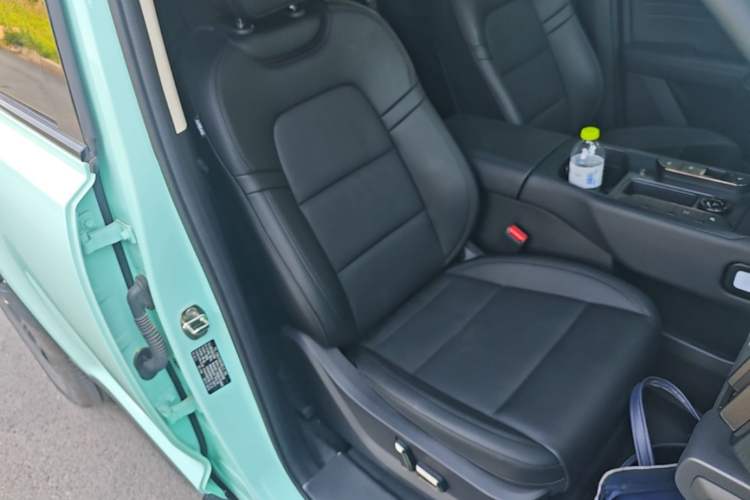 Used Haval Raptor New Energy 2026 Model Hi4 200 Ultra Flagship Edition Right Front Seat