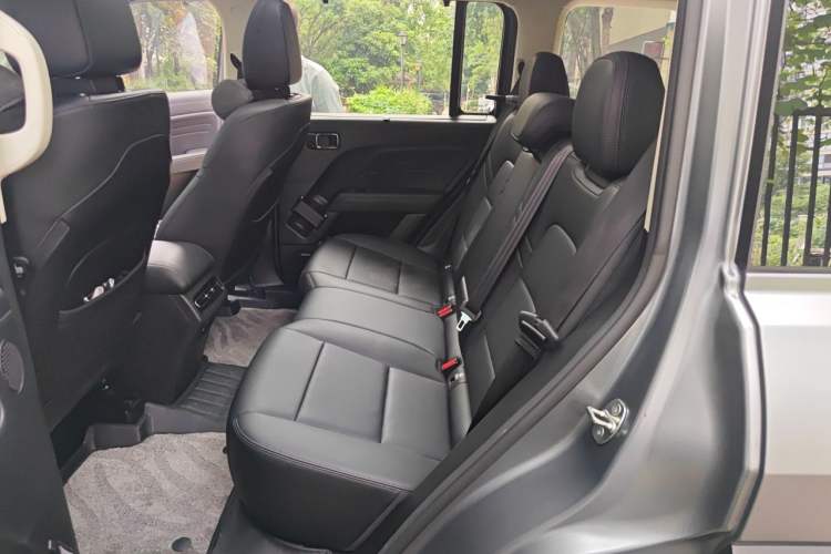 Used Haval Raptor New Energy 2026 Model Hi4 200 Ultra Left Rear Seat