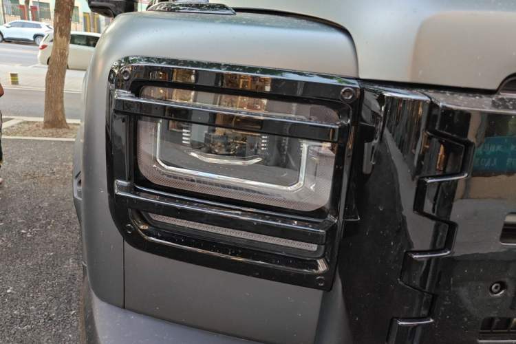 Used Haval Raptor New Energy 2026 Model Hi4 200 Ultra Right Front Headlight