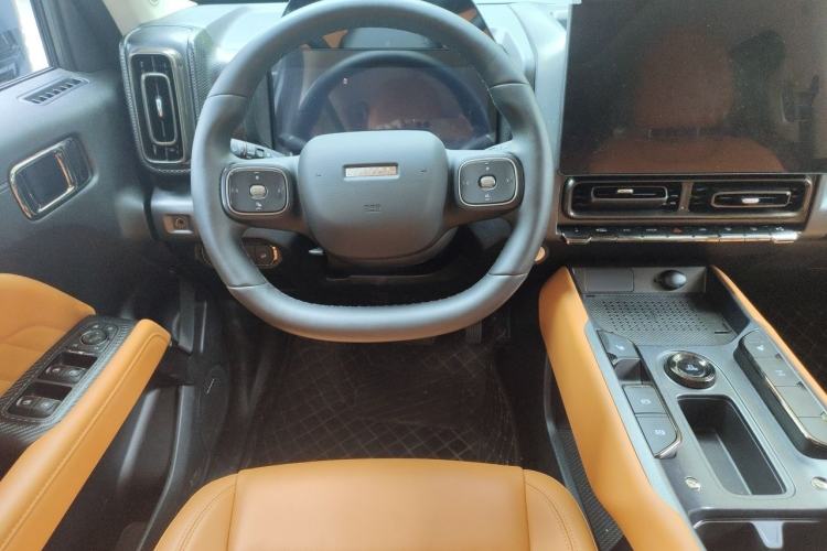 Used Haval Raptor New Energy 2026 Model Hi4 200 Ultra Flagship Edition Steering Wheel