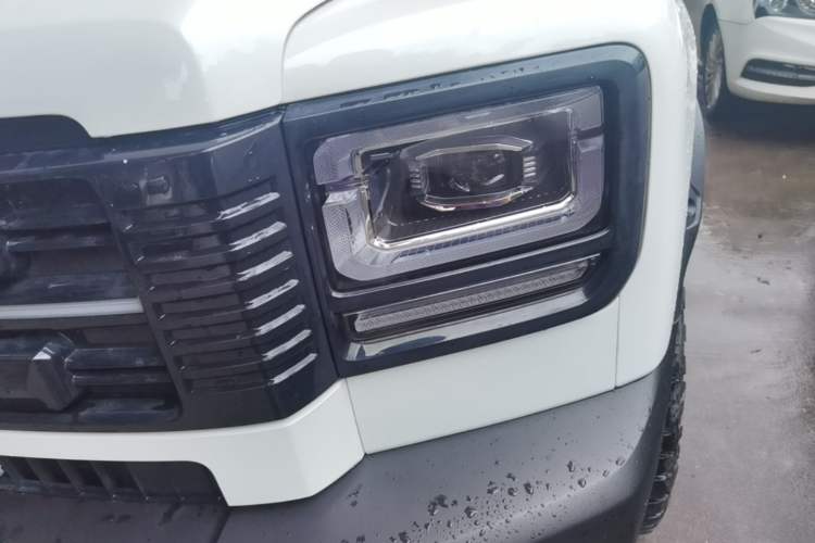 Used Haval Raptor New Energy 2026 Model Hi4 105 Pro Left Front Headlight