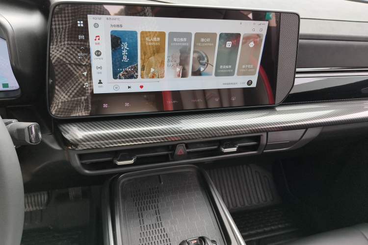 Used Haval X DOG 2022 1.5T DCT Two-Wheel Drive Trendy Sound Edition Audio And AC Panel