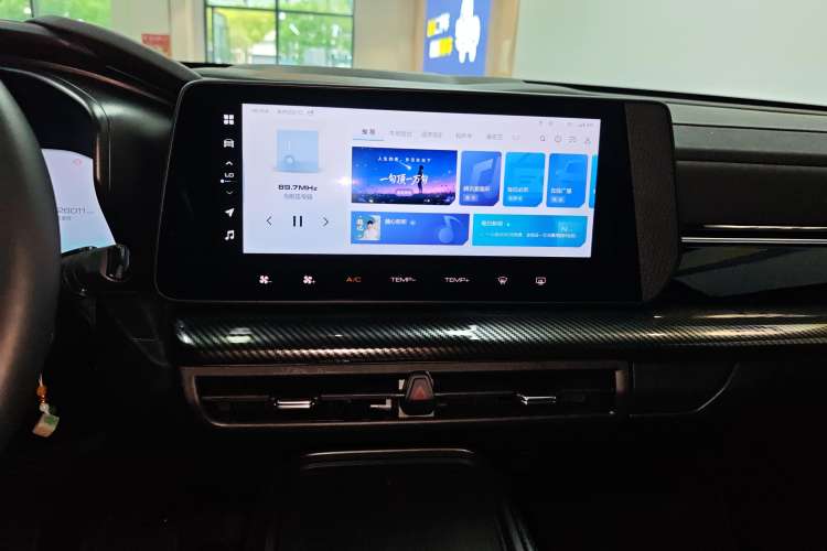 Used Haval X DOG 2022 1.5T DCT Two-Wheel Drive Trendy Edition Audio And AC Panel