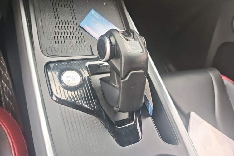 Used Haval X DOG 2022 1.5T DCT Two-Wheel Drive Trendy Edition Gear Lever