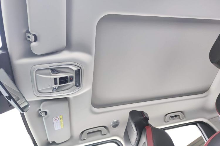 Used Haval X DOG 2022 1.5T DCT Two-Wheel Drive Trendy Edition Headliner