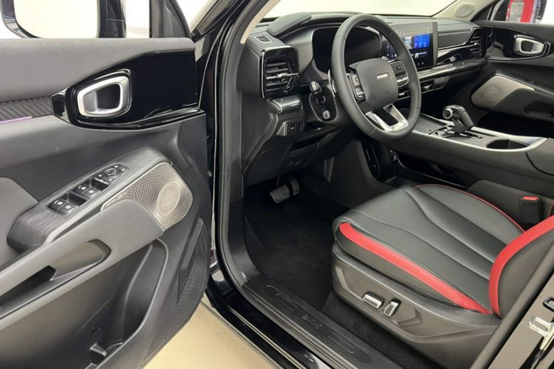 Used Haval X DOG 2022 1.5T DCT Two-Wheel Drive Trendy Sound Edition Interior 5