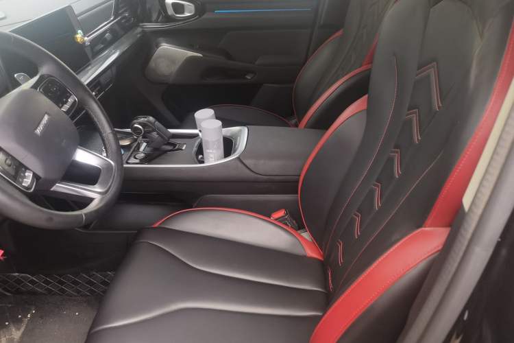 Used Haval X DOG 2022 1.5T DCT Two-Wheel Drive Trendy Sound Edition Left Front Seat