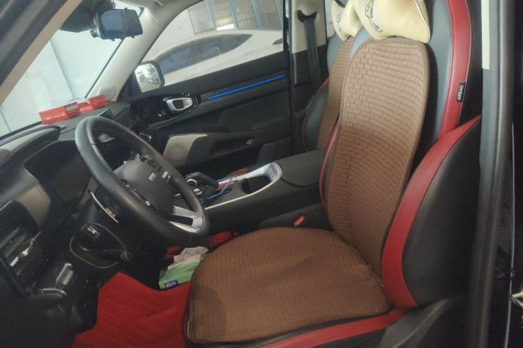 Used Haval X DOG 2022 1.5T DCT Two-Wheel Drive Trendy Sound Edition Left Front Seat