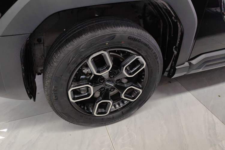 Used Haval X DOG 2022 1.5T DCT Four-Wheel Drive Trendy Wild Edition Left Front Wheel Hub