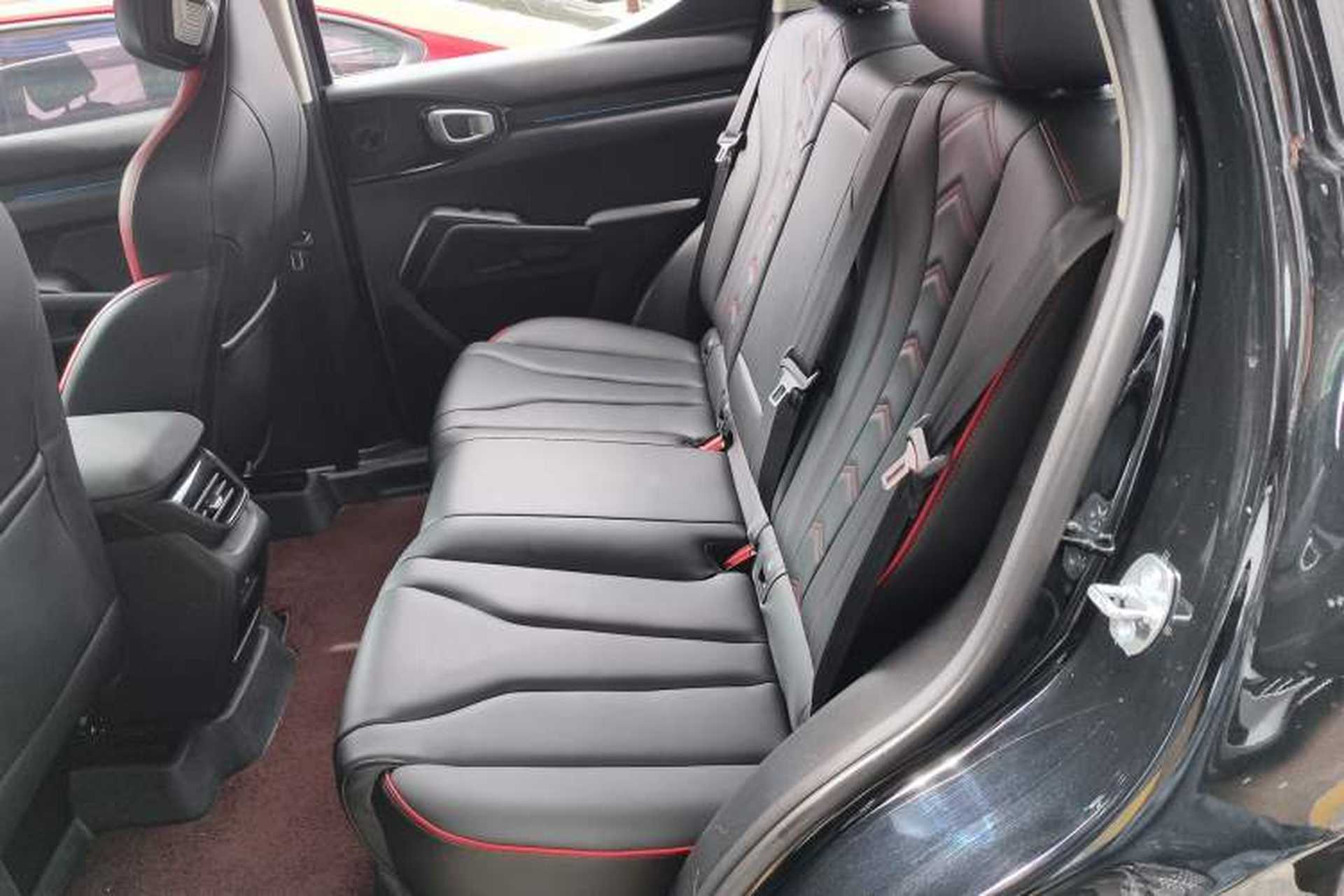 Used Haval X DOG 2022 1.5T DCT Two-Wheel Drive Trendy Sound Edition Left Rear Seat