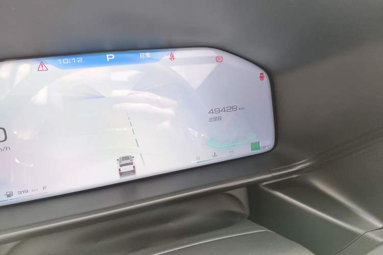 Used Haval X DOG 2022 1.5T DCT Two-Wheel Drive Trendy Sound Edition Odometer Close Up