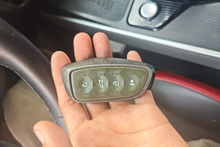 Used Haval X DOG 2022 1.5T DCT Two-Wheel Drive Trendy Edition Vehicle Key
