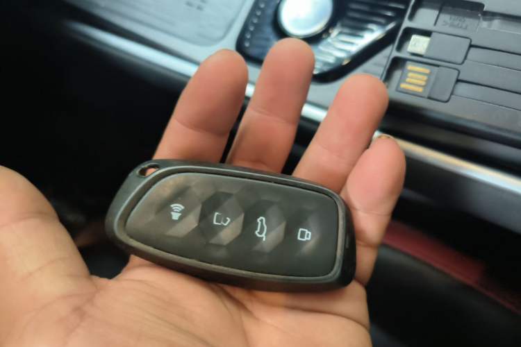 Used Haval X DOG 2022 1.5T DCT Two-Wheel Drive Trendy Edition Vehicle Key