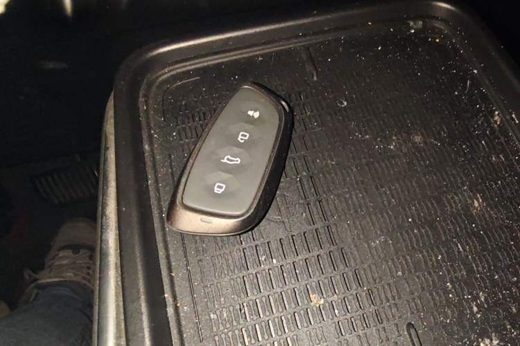 Used Haval X DOG 2022 1.5T DCT Four-Wheel Drive Trendy Wild Edition Vehicle Key