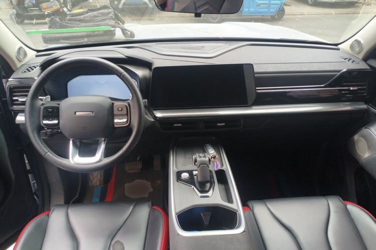 Used Haval X DOG 2022 1.5T DCT Two-Wheel Drive Trendy Sound Edition Center Console