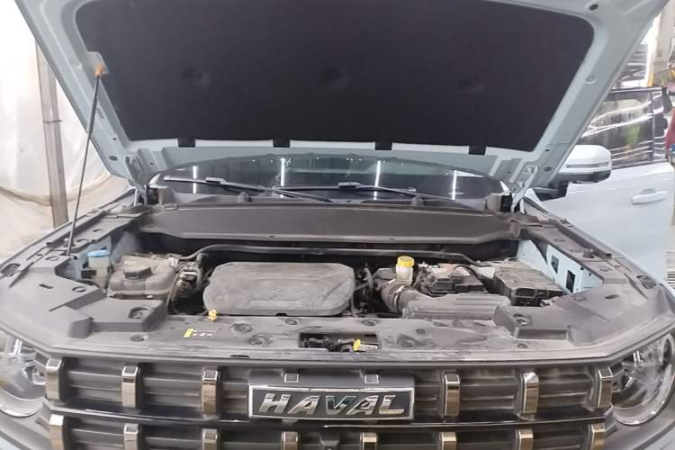 Used Haval X DOG 2022 1.5T DCT Two-Wheel Drive Trendy Edition Engine Bay