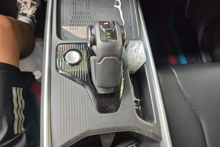 Used Haval X DOG 2022 1.5T DCT Two-Wheel Drive Trendy Edition Gear Lever