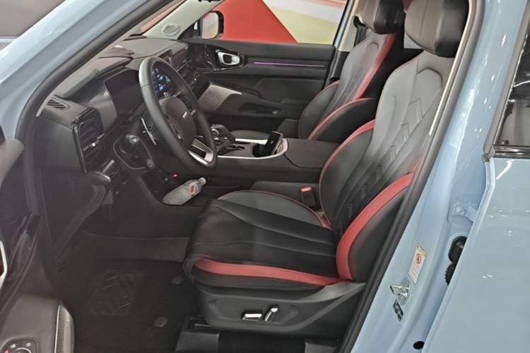 Used Haval X DOG 2022 1.5T DCT Two-Wheel Drive Trendy Edition Left Front Seat