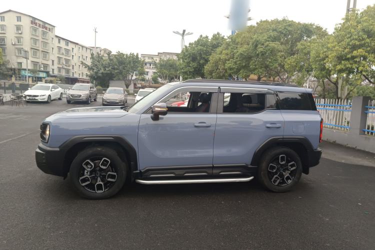 Used Haval X DOG 2022 1.5T DCT Two-Wheel Drive Trendy Edition Left Side