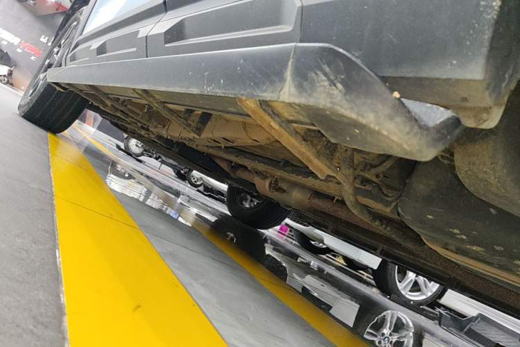 Used Haval X DOG 2022 1.5T DCT Two-Wheel Drive Trendy Edition Left Side Sill
