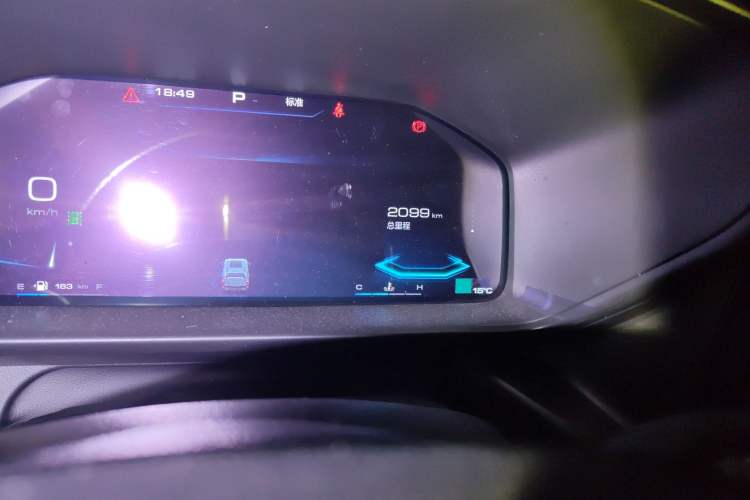 Used Haval X DOG 2022 1.5T DCT Two-Wheel Drive Trendy Sound Edition Odometer Close Up