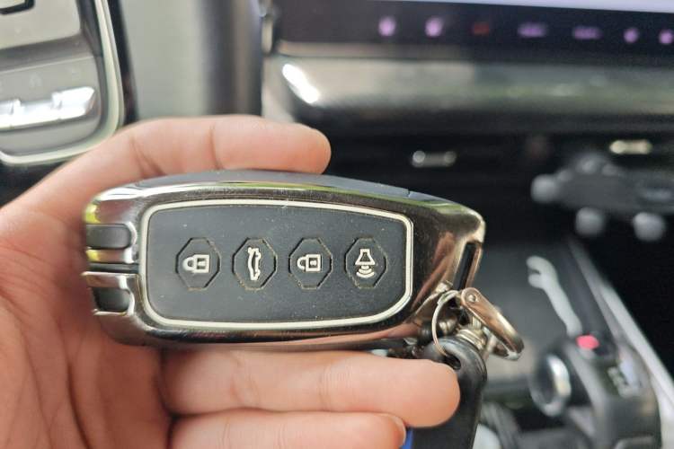 Used Haval X DOG 2022 1.5T DCT Two-Wheel Drive Trendy Edition Vehicle Key
