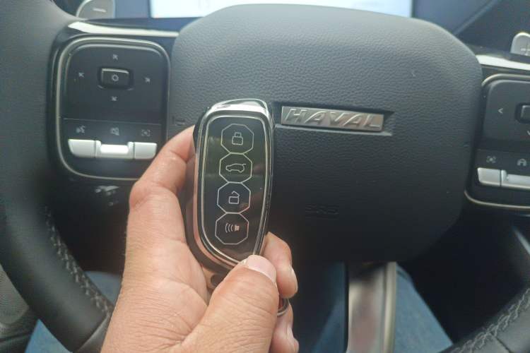Used Haval X DOG 2022 1.5T DCT Two-Wheel Drive Trendy Edition Vehicle Key
