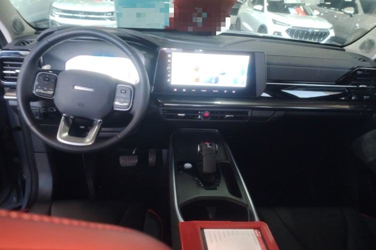 Used Haval X DOG 2022 1.5T DCT Two-Wheel Drive Trendy Edition Center Console