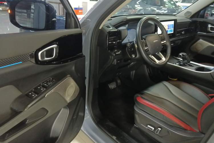 Used Haval X DOG 2022 1.5T DCT Two-Wheel Drive Trendy Edition Interior 3