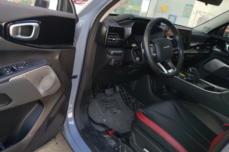 Used Haval X DOG 2022 1.5T DCT Two-Wheel Drive Trendy Edition Interior 3