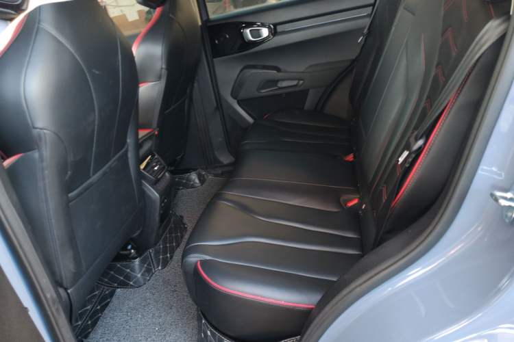 Used Haval X DOG 2022 1.5T DCT Two-Wheel Drive Trendy Edition Interior 4